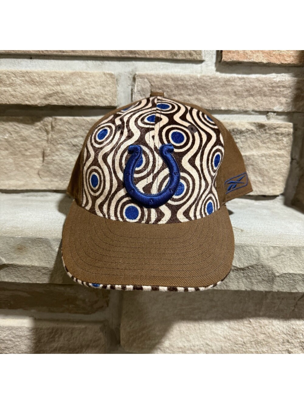 Vtg 2000s Reebok Indianapolis Colts Fitted Cap 7 3/8 Brown Hypnotic Swirl Men’s